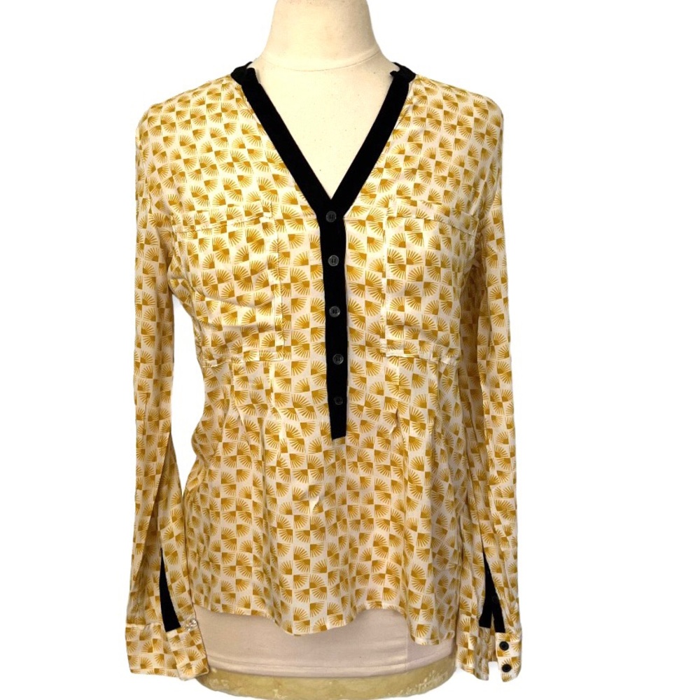 Anthropologie Vanessa Virginia Yellow Sunburst Long Sleeve Shirt Size 4